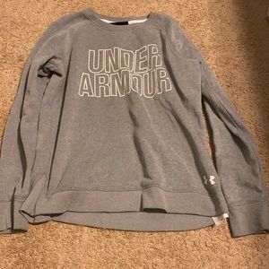 Girls underarmour crewneck